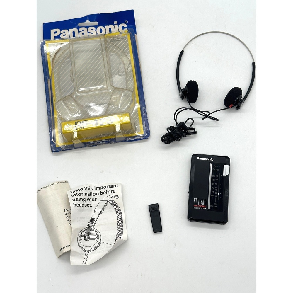 Panasonic RF-423 Portable AM/FM Stereo Radio Receiver Black Vintage NOS Walkman